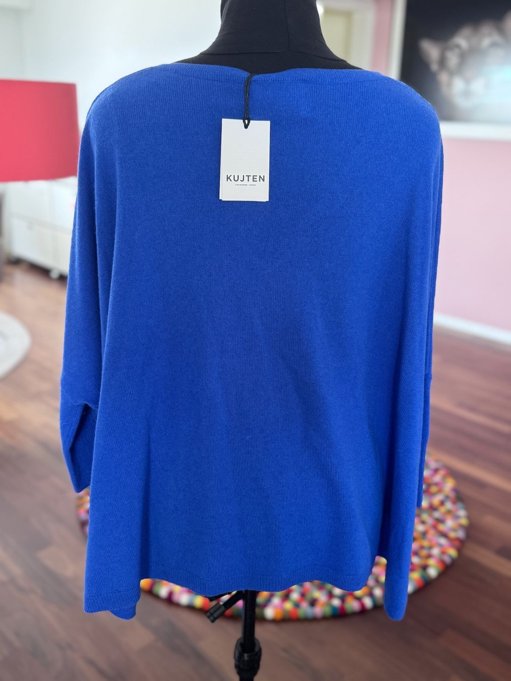 Kujten Maglioni & Felpe: KUJTEN Pullover 100% Kaschmir Blau onesize NEU – Nuovo e nell'imballaggio originale da Zuerich venduto da Moochie 3
