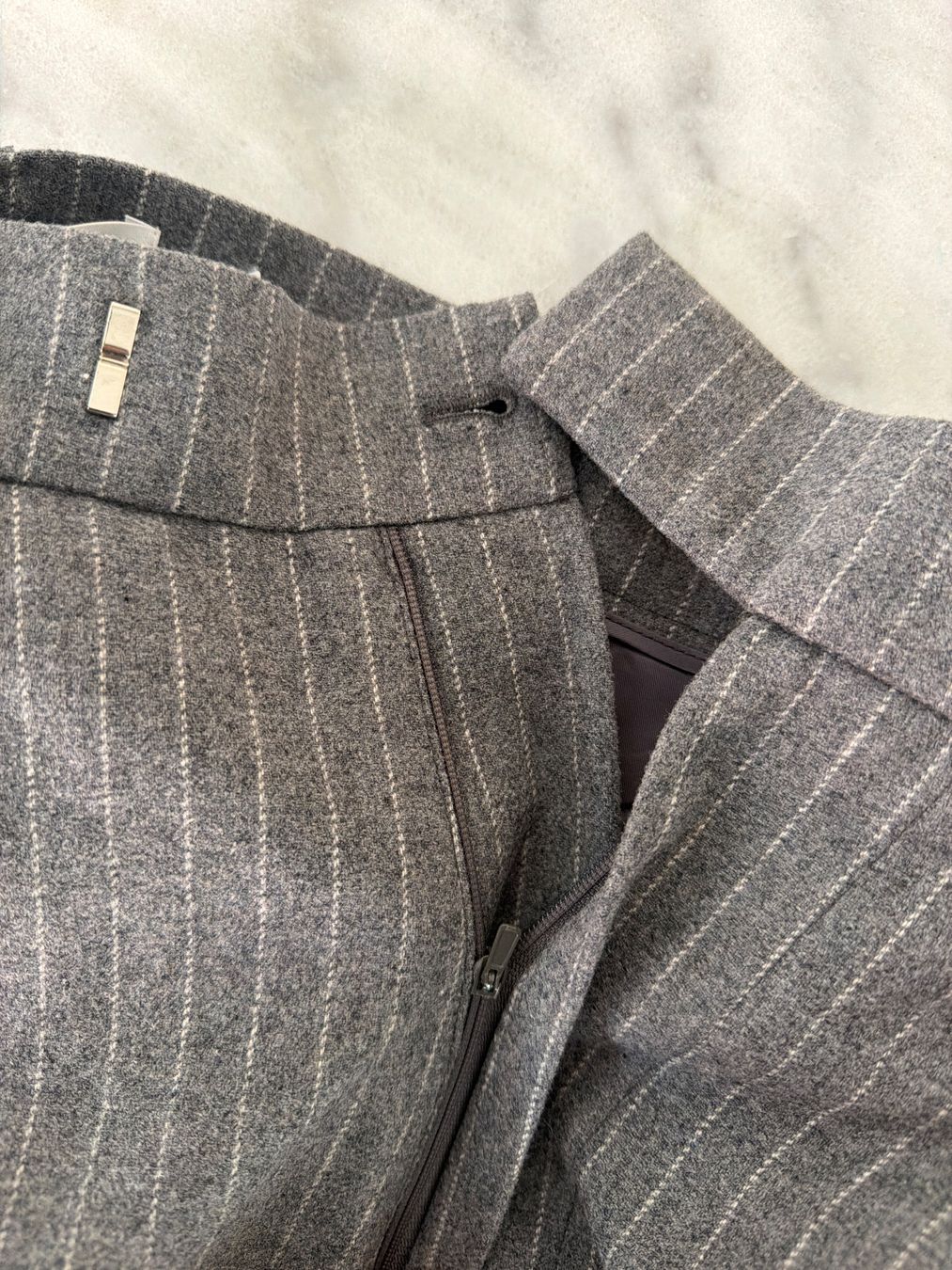 Pantaloni: Wool Trousers - The Frankie Shop – Nuovo (secondo la descrizione) da Zürich venduto da dav_ylk6 6