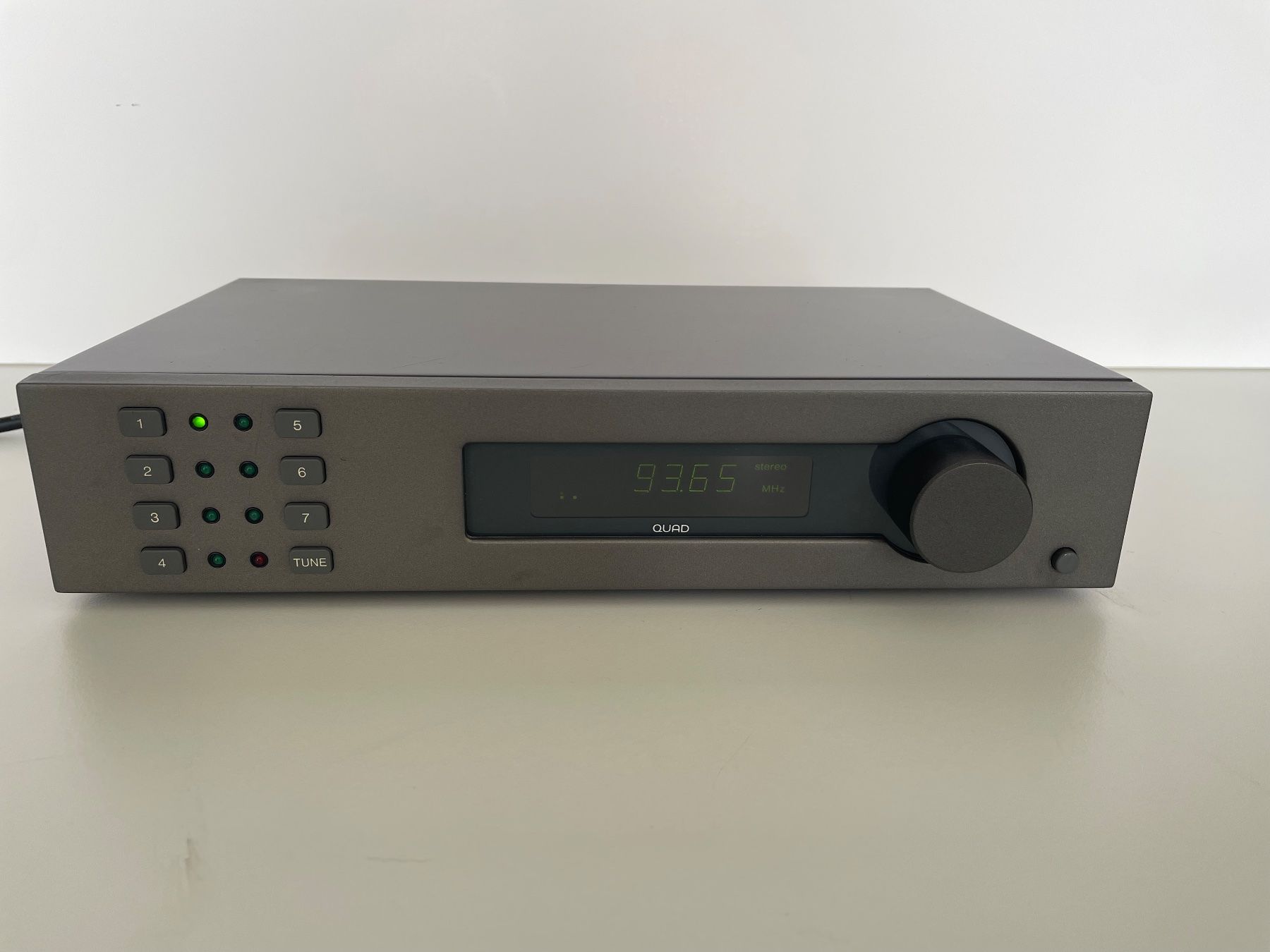 Quad Radio: QUAD FM4 TUNER / S.NR. Q 027068 – Usato da Zürich venduto da torvik 2