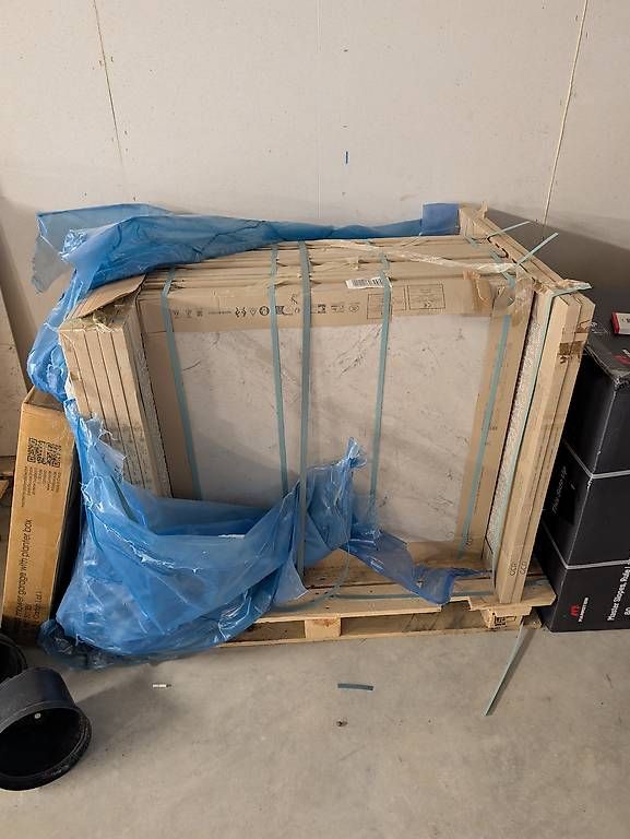 Revêtements de sol: Feinsteinzeug (Keramikplatten) 1. Wahl – D'occasion à Olten par wys_5vkv 1