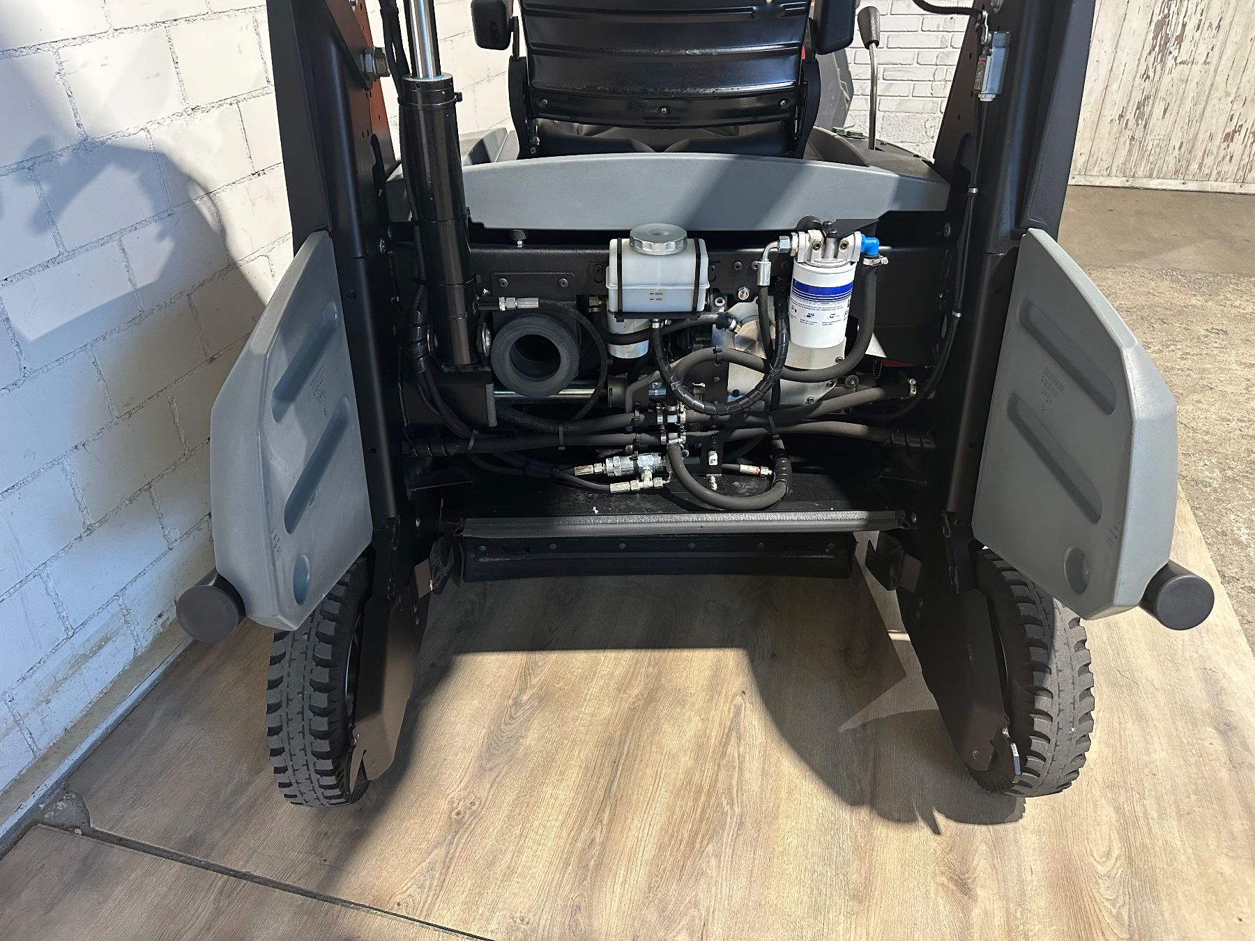 Kärcher Toutes les machines: Kärcher Km 120/150R – D'occasion à Bettwiesen par chili1 5