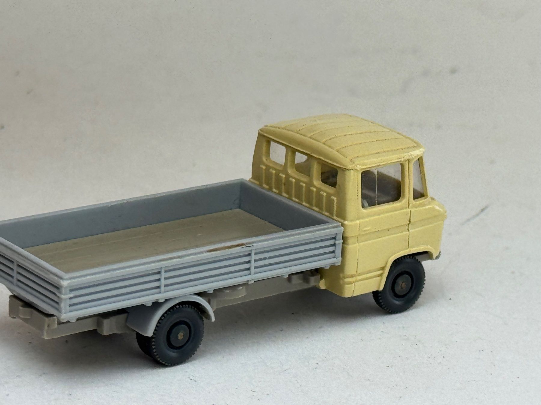 Wiking Modellini d'auto: GB5- Wiking Mercedes 406 Pritsche – Usato da Elm venduto da Wikmtz 1