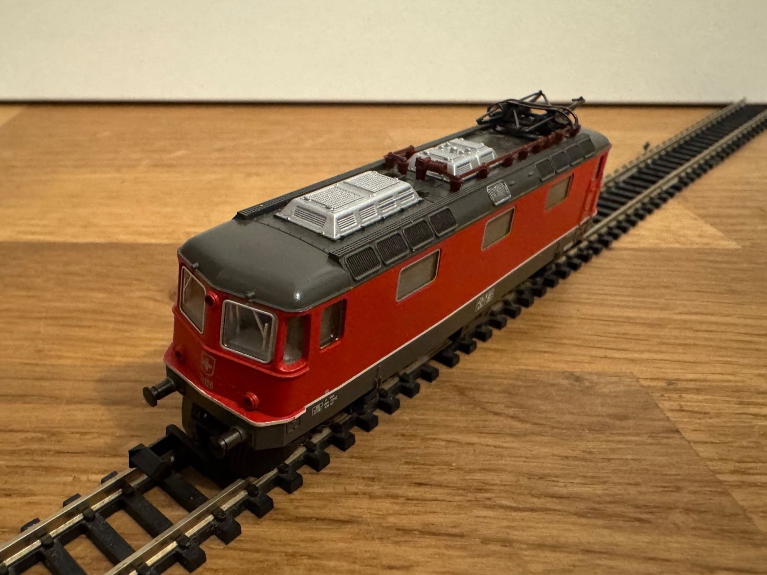 Trix Modellini di ferrovie: Minitrix 12977 SBB Re 4/4 11116 rot – Nuovo (secondo la descrizione) da Schlierbach venduto da Look8 2
