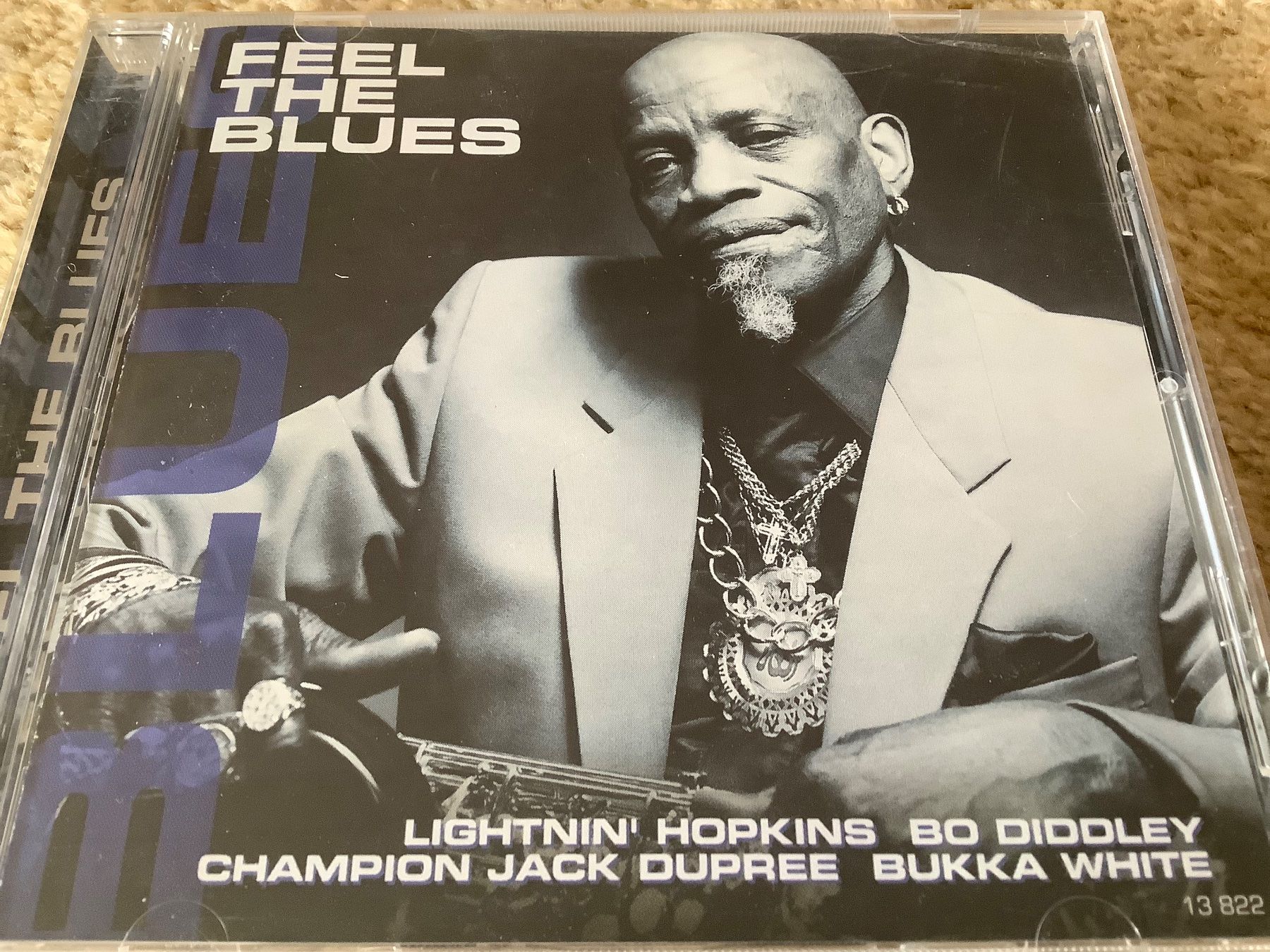 CD: Feel the Blues * Sampler – Usato da herzogenbuchsee venduto da HIFIANER