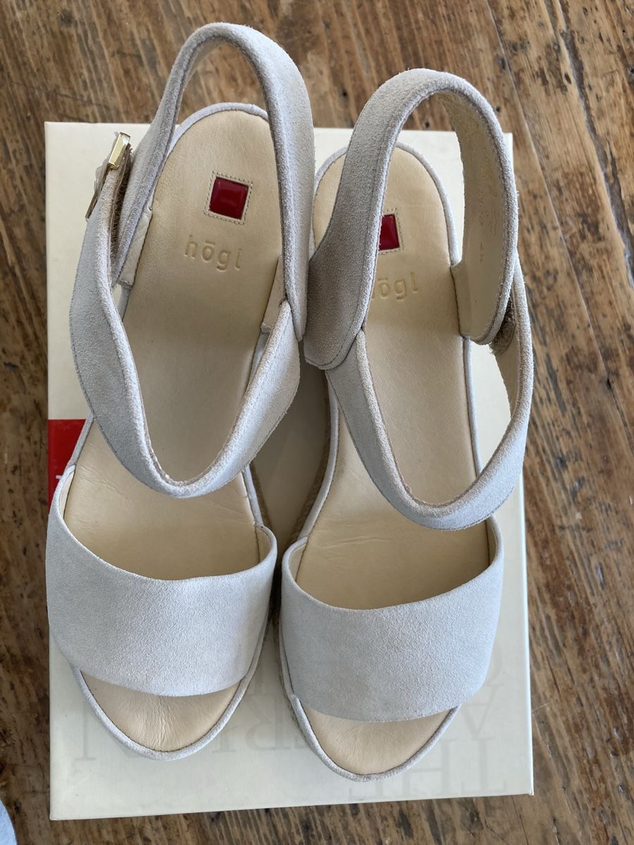 Högl Scarpe da donna: Högl Sandalen Keilabsatz Gr. 37.5 – Usato da Thalwil venduto da helvetaki 2