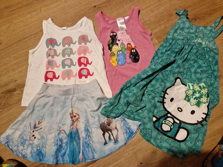 Mädchen Kleiderpaket Barbapapa HelloKitty Elsa Eiskönigin 98