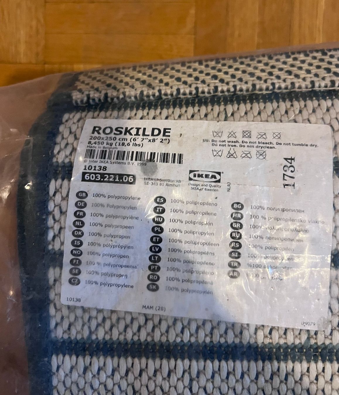 Ikea Tappeti: Ikea Roskilde Teppick blau gross 200x250cm – Usato da Zürich venduto da MitOhneTH 2
