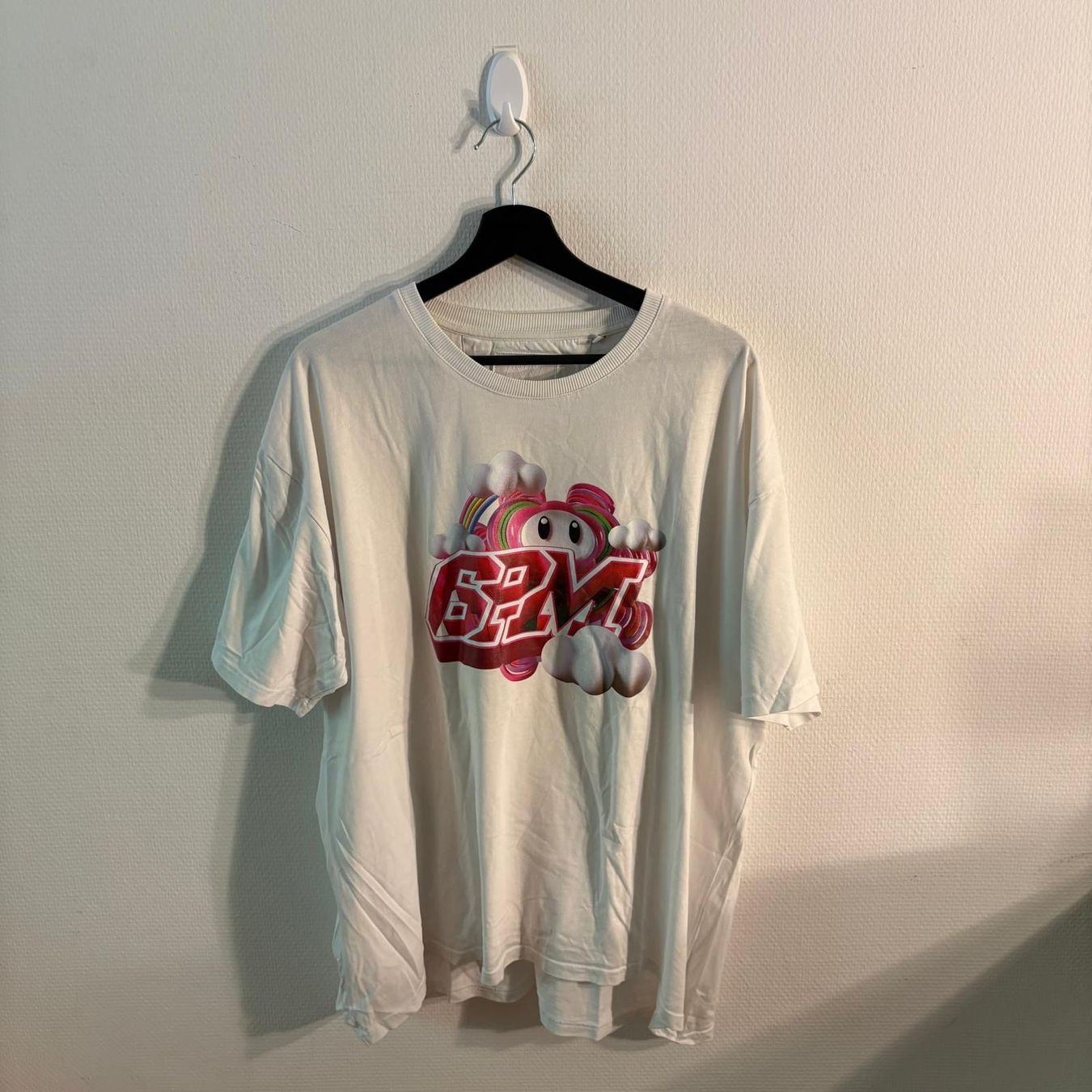 T-shirts: 6PM "Rainbow" Tshirt – Neuf (Voir description) à Bern par gia_jqj7