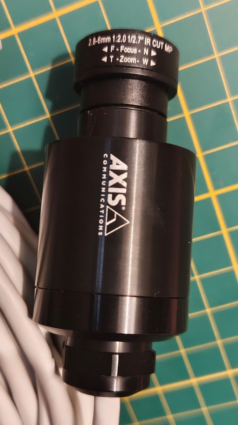 Camcorder: Caméra discrète AXIS F1015 filaire neuve – Neu und originalverpackt aus Grand-Lancy von Pingpong2005 2