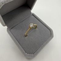     18K Gold Diamantring 0.61 ct Neu mit Zertifikat 