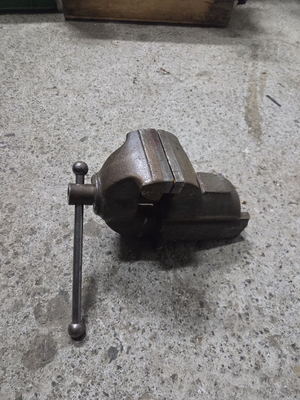 Tutti gli attrezzi: Gressel Schraubstock – Usato da steinen venduto da mopedtuning