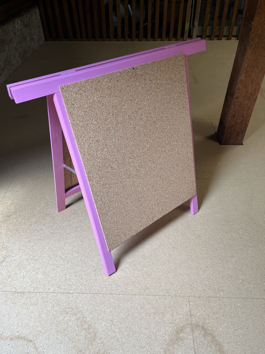 Lavagne: Pinwand Rosa Holz/ Doppelseitig Pinwand – Usato da Uster venduto da Corina0111114 2