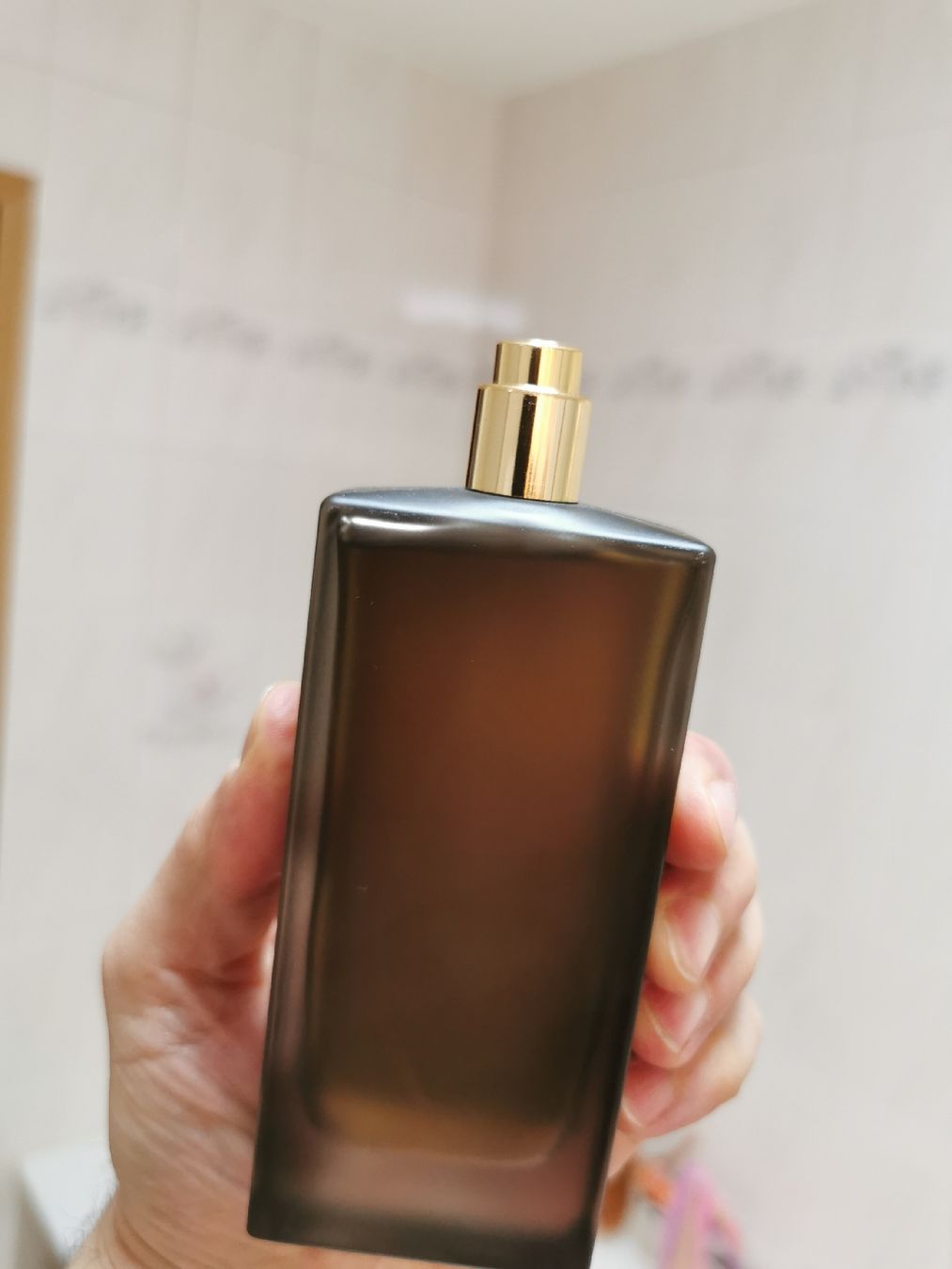 Parfum & Eau de Toilette: Memo Tiger's Nest – Gebraucht aus Wetzikon ZH von mau_m2bm 7