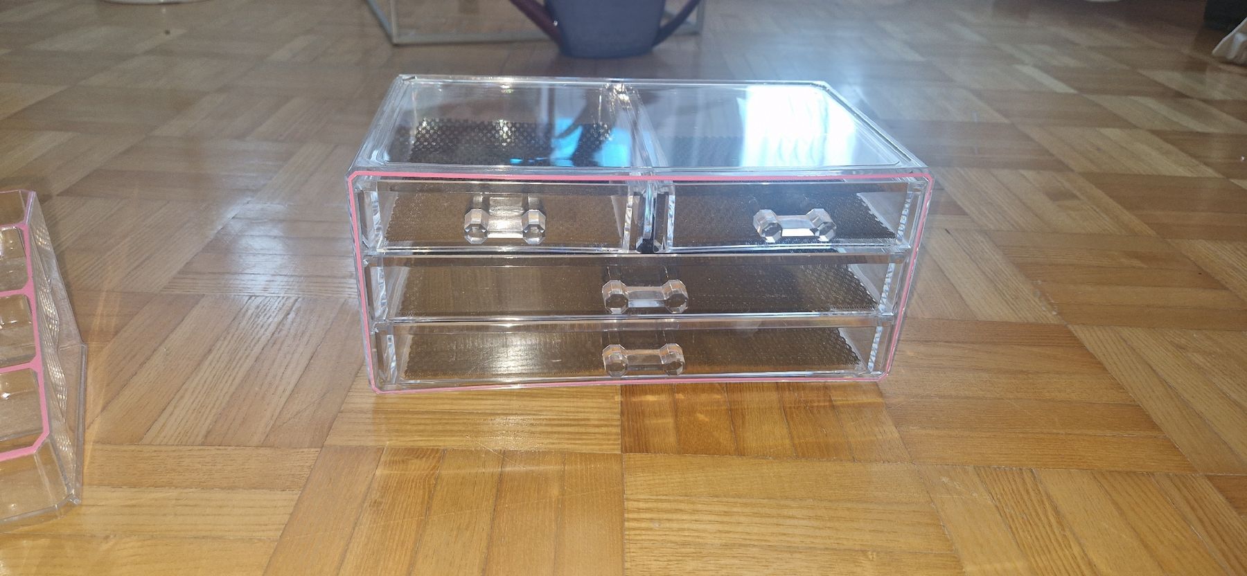 Recipients et similaires:   Make Up Organizer  – D'occasion à Amriswil par Ster_nli88 1