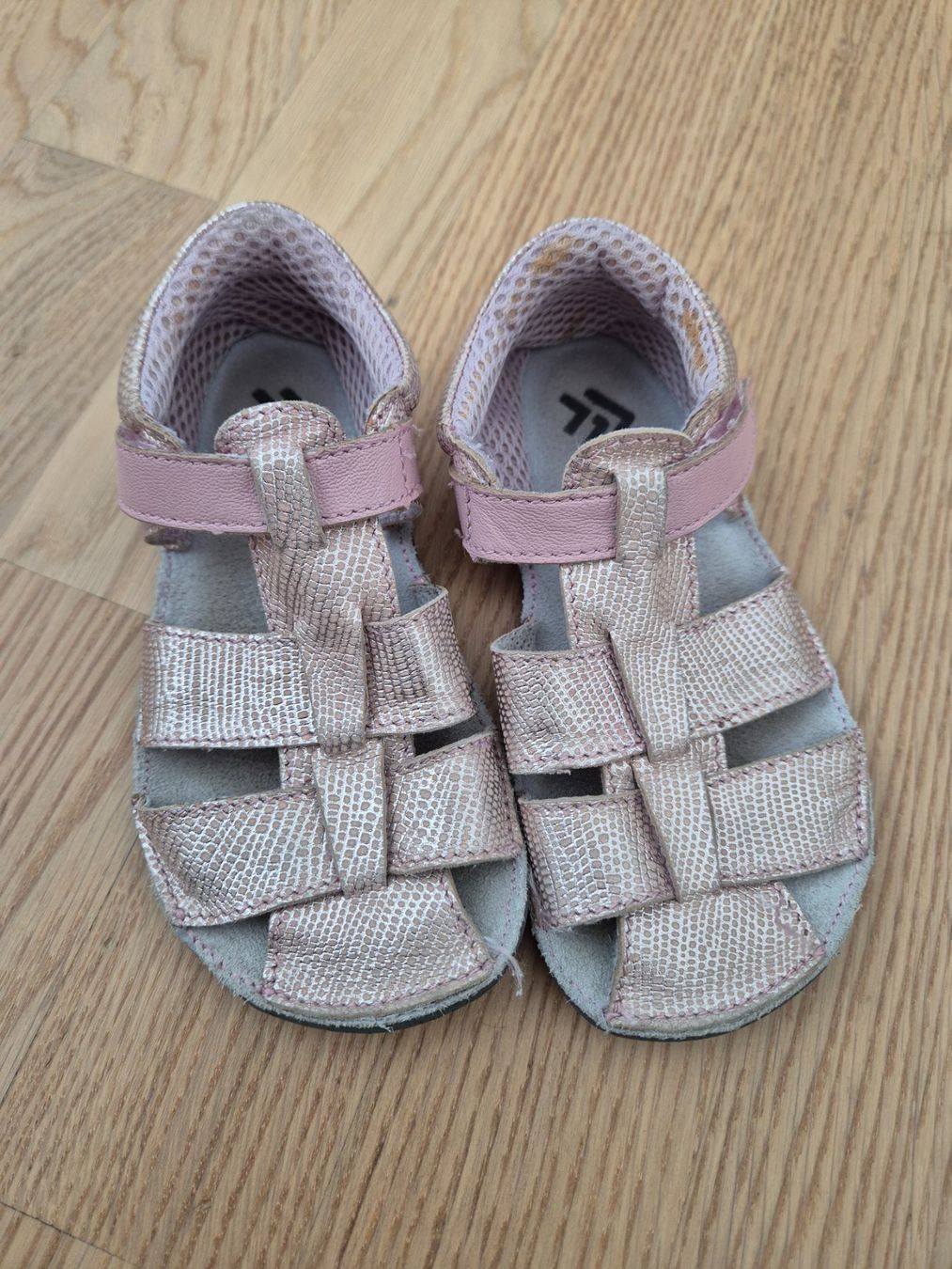 Scarpe per ragazze: 3F Barefoot Sandalen Gr.26 – Usato da Pfäffikon SZ venduto da Ka6ka