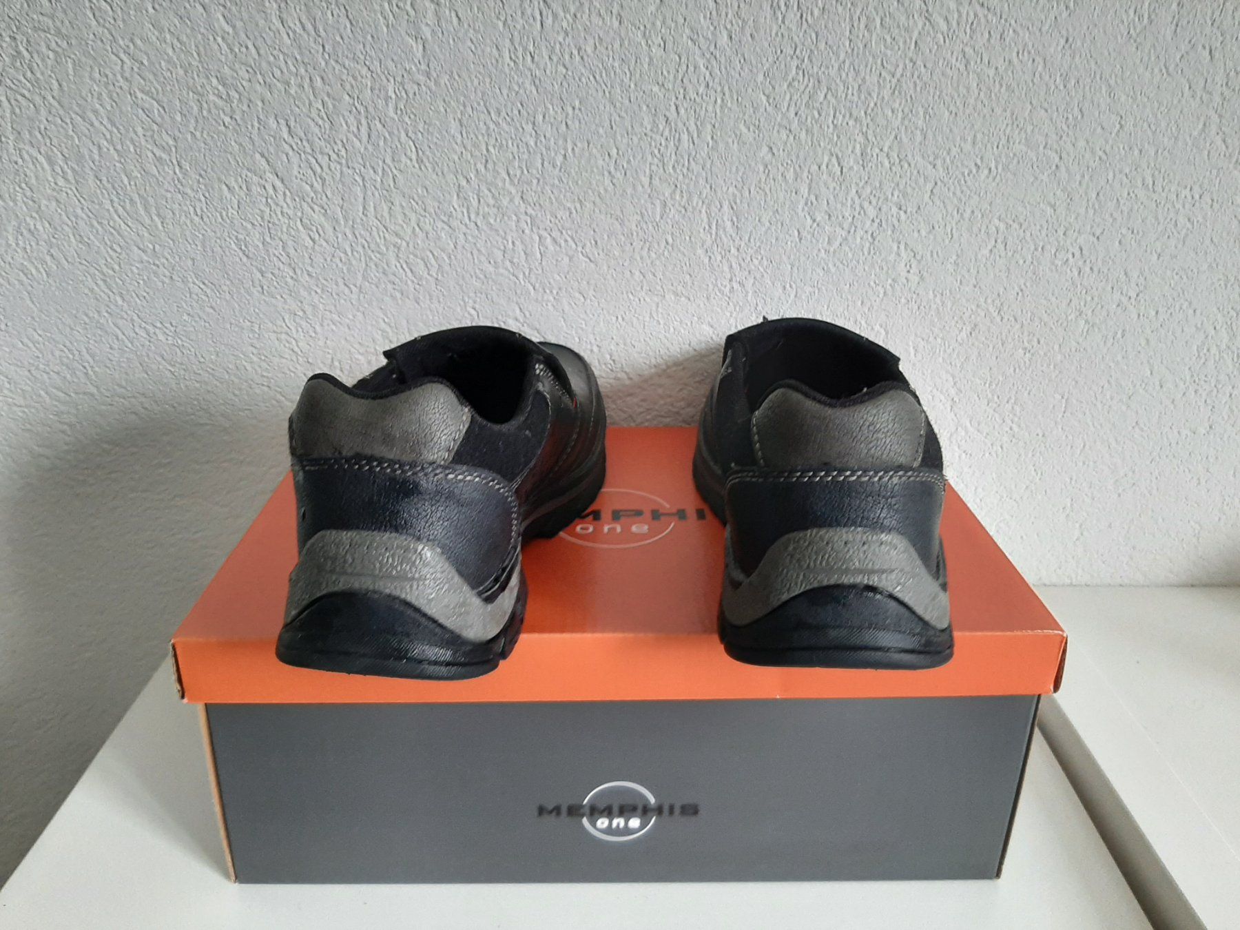 Dosenbach Scarpe da uomo: Herrenschuhe MEMPHIS Gr. 40 – Usato da Konolfingen venduto da Mcumulus 1