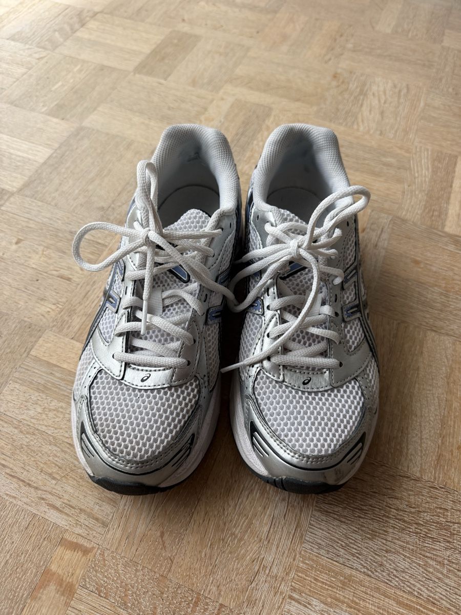 Asics Damenschuhe: Asics Gel 1130 – Gebraucht aus Bottmingen von Itsclaire 2