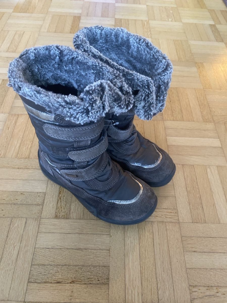 Primigi Schuhe für Mädchen: Winterstiefel Primigi Gr 34 – Gebraucht aus Uitikon Waldegg von VK2013 1