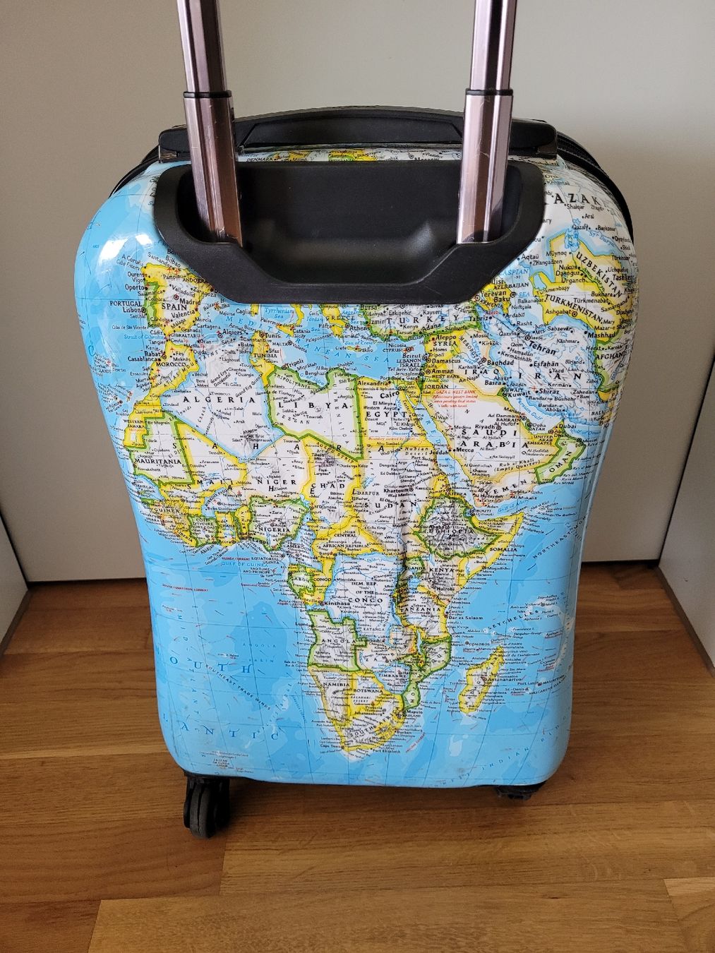 Koffer & Taschen: Heys Trolley Koffer mit Weltkarte – Gebraucht aus Neuenegg von transformer02 1