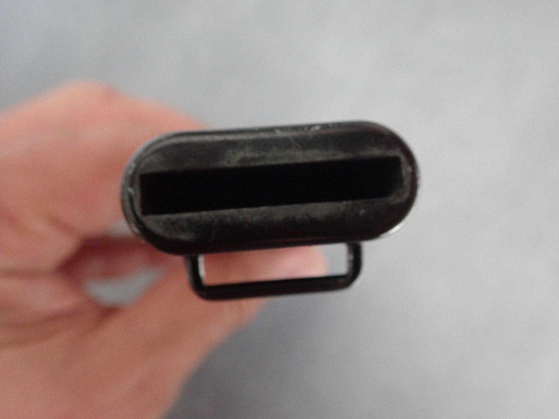 Armée suisse Armes blanches: Fourreau pour baïonnette FASS 90 – D'occasion à Onex par mac_w8c2 2