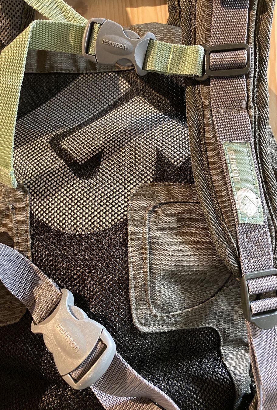 Burton Sacs à dos: BURTON VINTAGE RUCKSACK / BACKPACK Grau – D'occasion à Pfäfers par simisimi 3