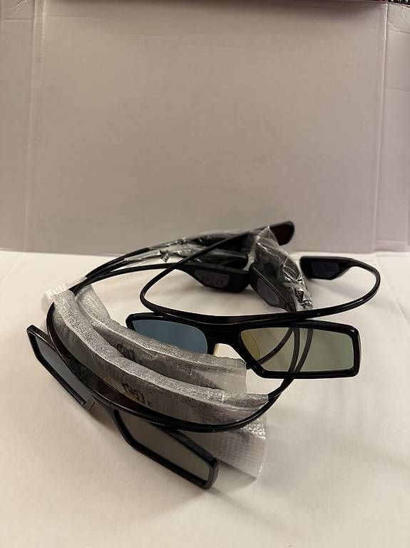 Home Cinema: Samsung 3D Brillen – Nuovo e nell'imballaggio originale da Pratval venduto da Aperture11