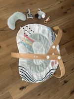 Montessori Spielmatte mit Spielbogen und Zubehör