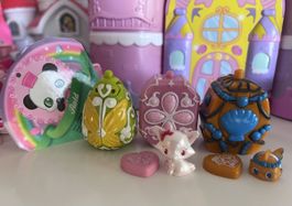 Vintage Jewelpet figures and charms