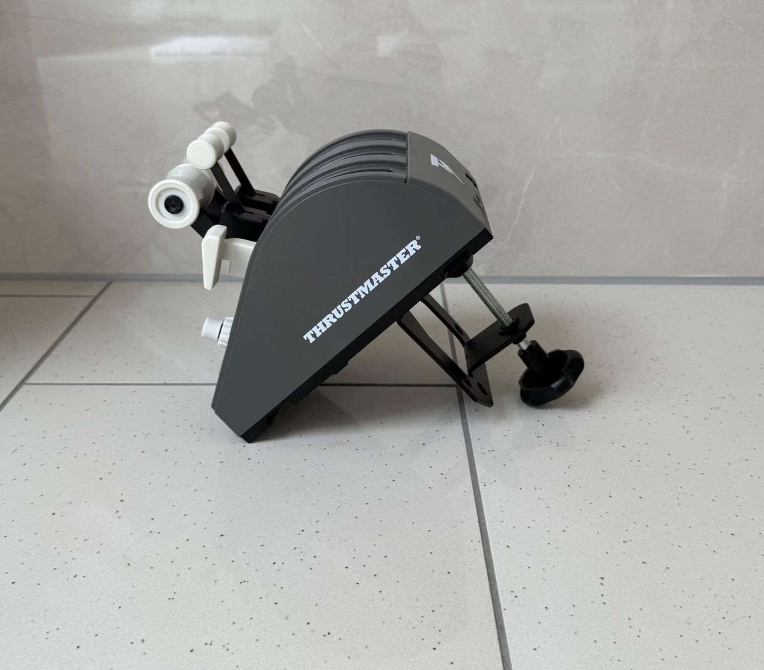 Thrustmaster Controller: Thrustmaster TCA Yoke Pack Boeing Edition – Nuovo (secondo la descrizione) da Muhen venduto da mauyo 4