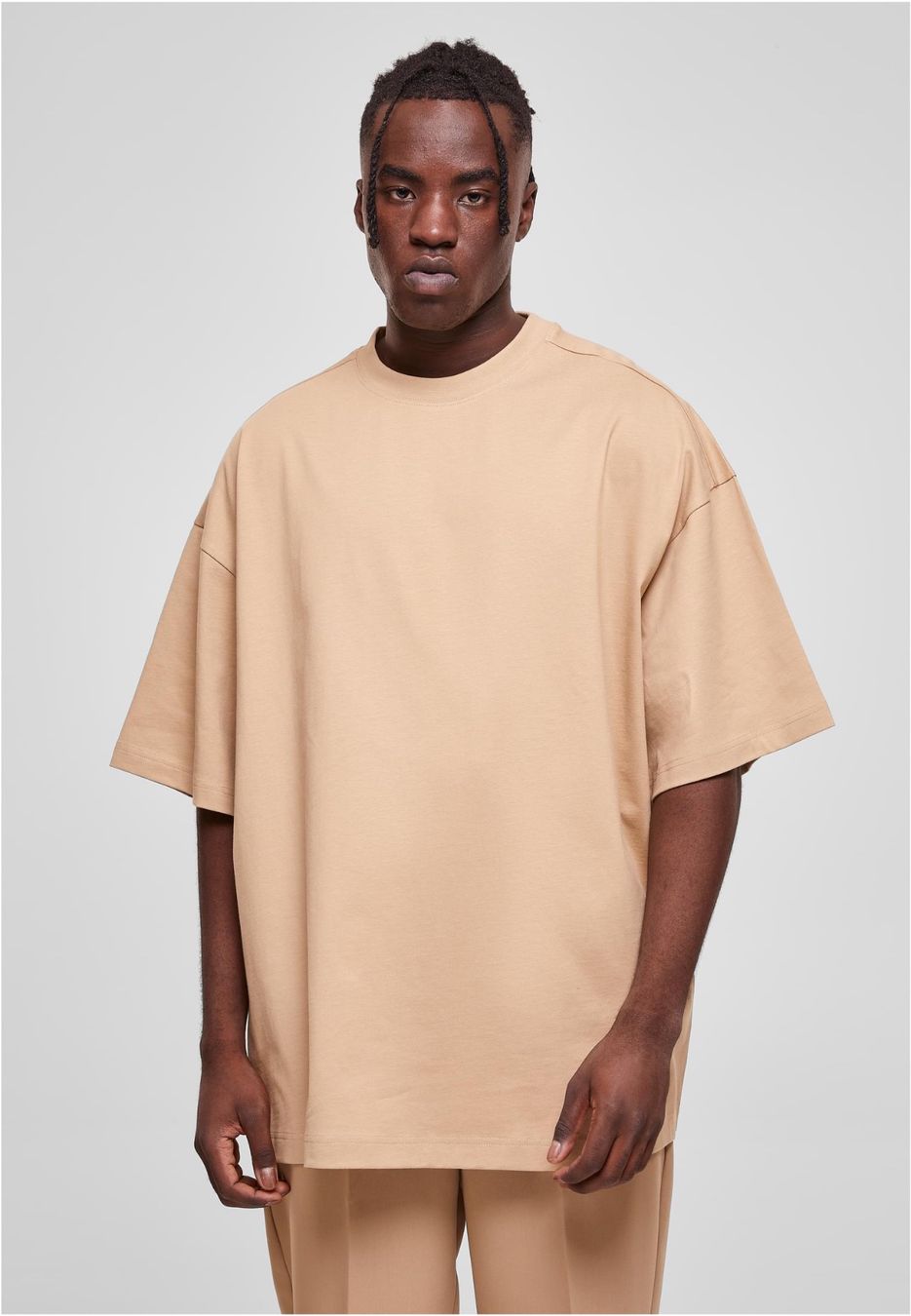 T-Shirts: UGi BIGY Tee - Oversize Tee - Schwarz – Neu und originalverpackt aus Regensdorf von StyleTown 8