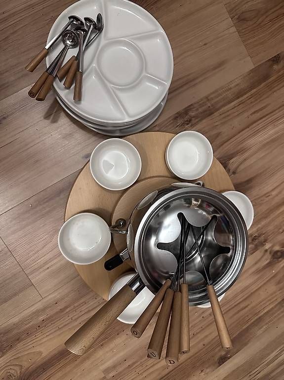 Set di piatti: Fondue Chinoise Set – Usato da Däniken SO venduto da Seat01
