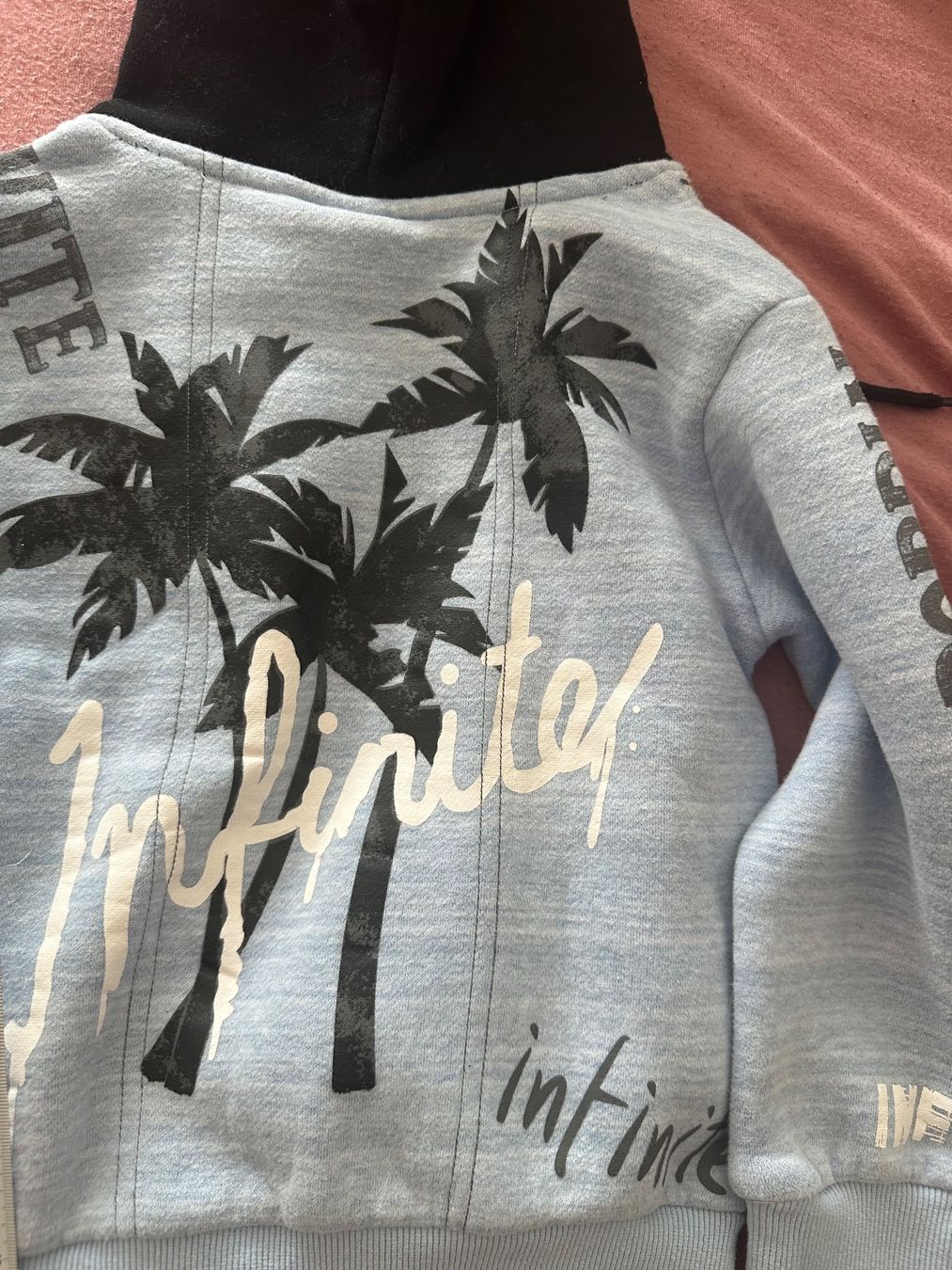 Maglioni & Felpe: Hoodie Infinite – Usato da Dürrenroth venduto da tvy_bh56 4