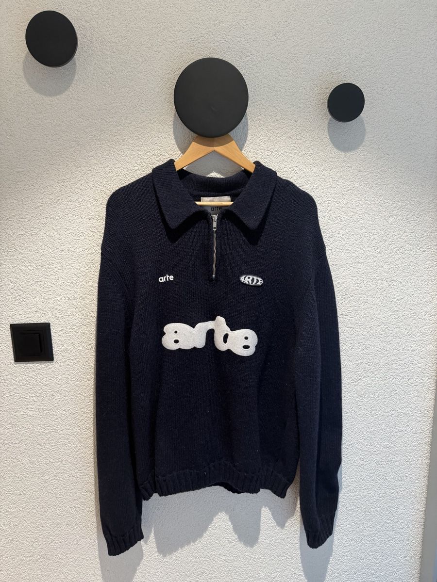Maglioni & Felpe: Pull Arte  – Nuovo (secondo la descrizione) da Moutier venduto da beu_8jpm
