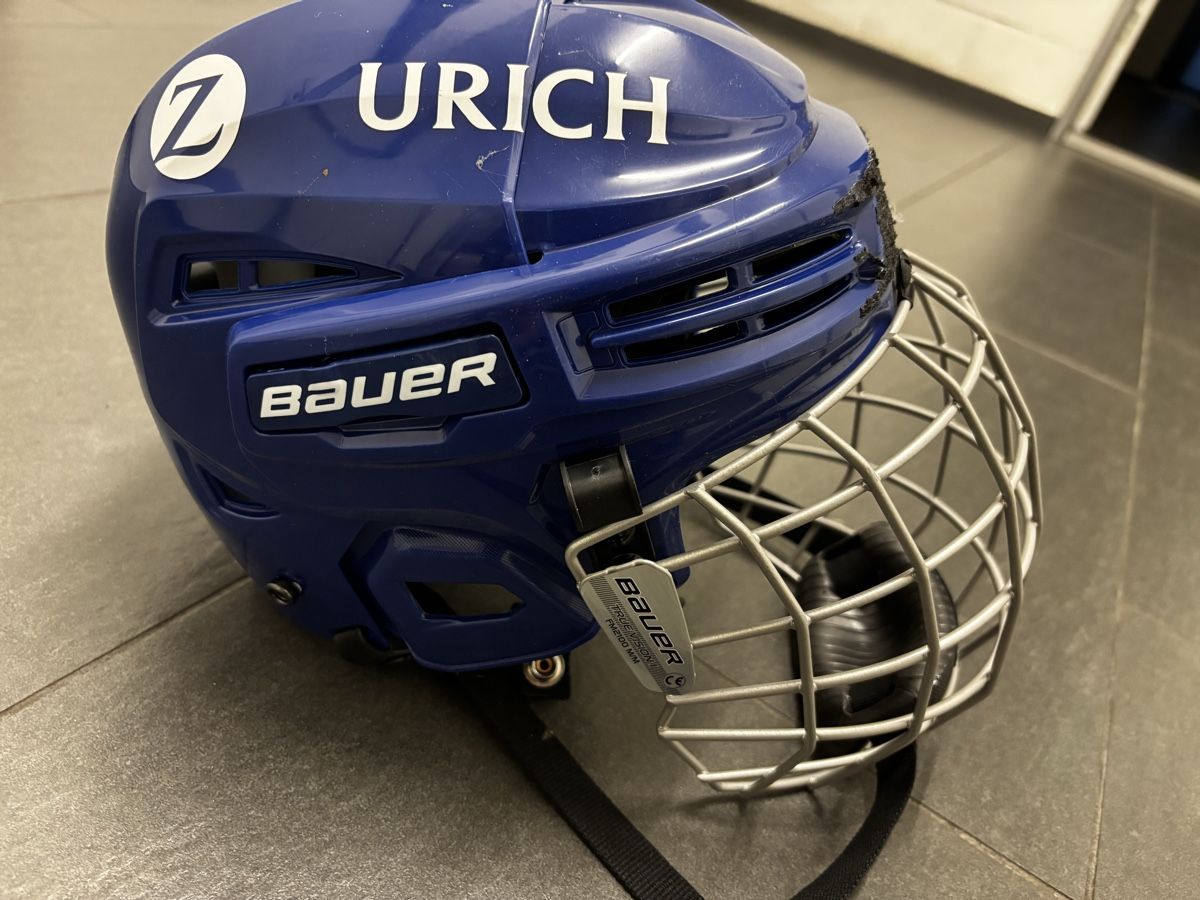 Bauer Caschi: Bauer Eishockeyhelm Grösse M – Usato da Diepoldsau venduto da 5RO5WE 1