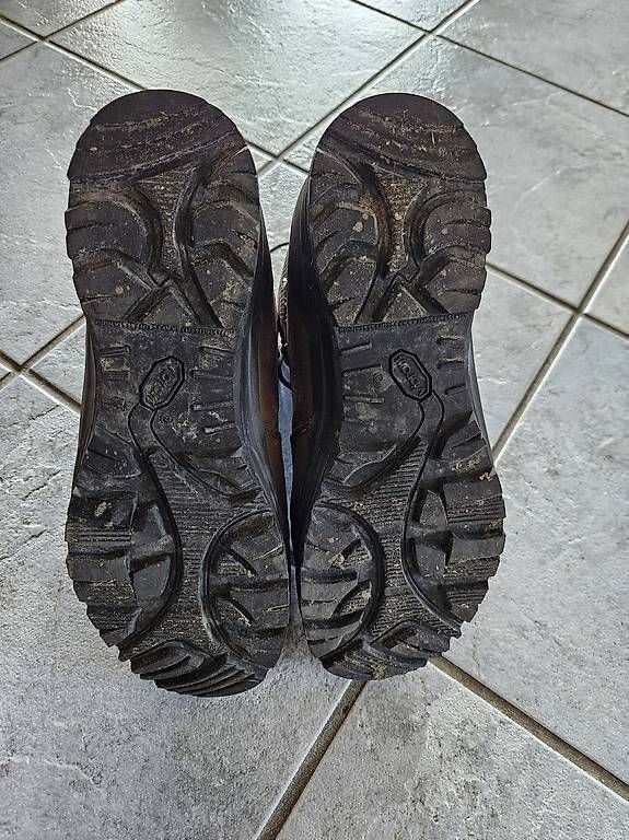 Schweizer Armee Scarpe da uomo: Militärstiefel Wanderschuhe – Usato da Sisikon venduto da bryke 4