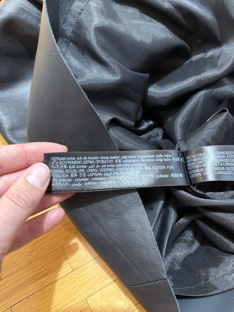 Massimo Dutti Gonne: Massimo Dutti leather skirt s.36 – Usato da Nyon venduto da dasha107 5
