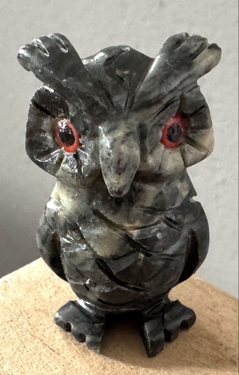 Figuren: Kleine Eule aus Stein Steineule Figur – Gebraucht aus Rothrist von Luckywinner