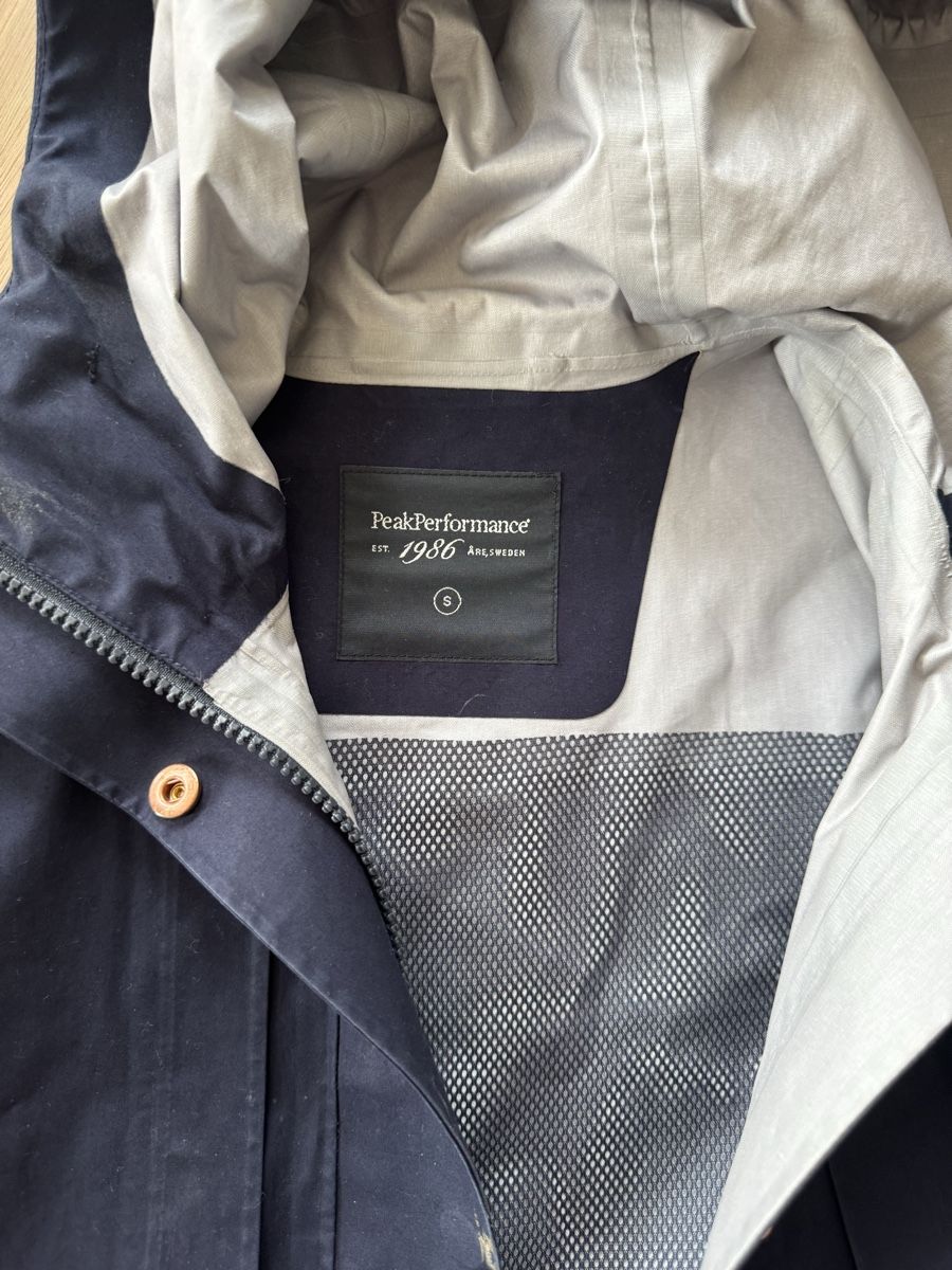 Peak Performance Giacche: Peak Performance Regenjacke Gore Tex quality / Gr. S – Usato da Kilchberg ZH venduto da MaM82 2
