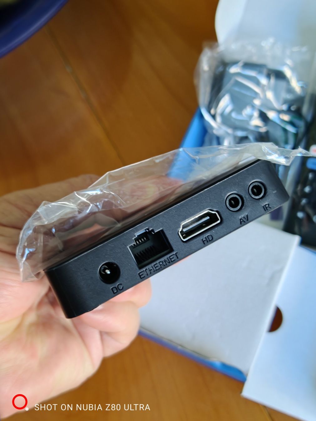 Lettore multimediale & Streamer: R3 STREAMING TV BOX ANDROID, NEU UNGEÖFFNET , ANDROID 14 , – Nuovo e nell'imballaggio originale da Biel-Bienne venduto da cioleo 4