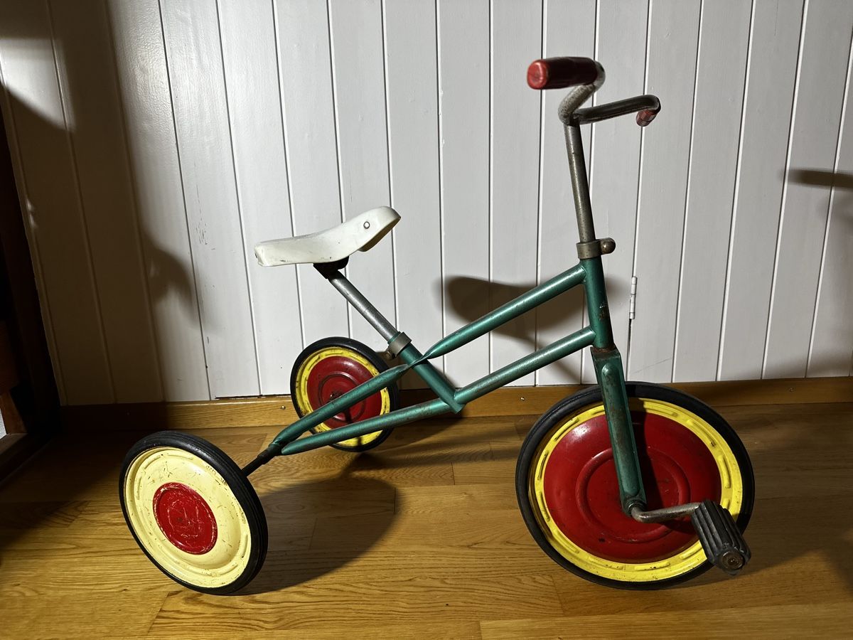 Veicoli per bambini: Vintage Dreirad – Usato da Urtenen-Schönbühl venduto da t00one