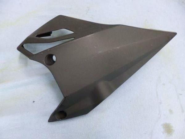 Kawasaki Tutti i ricambio per moto: Kawasaki Z1000 / 2011 Bugspoiler links – Usato da Rothrist venduto da THEI2