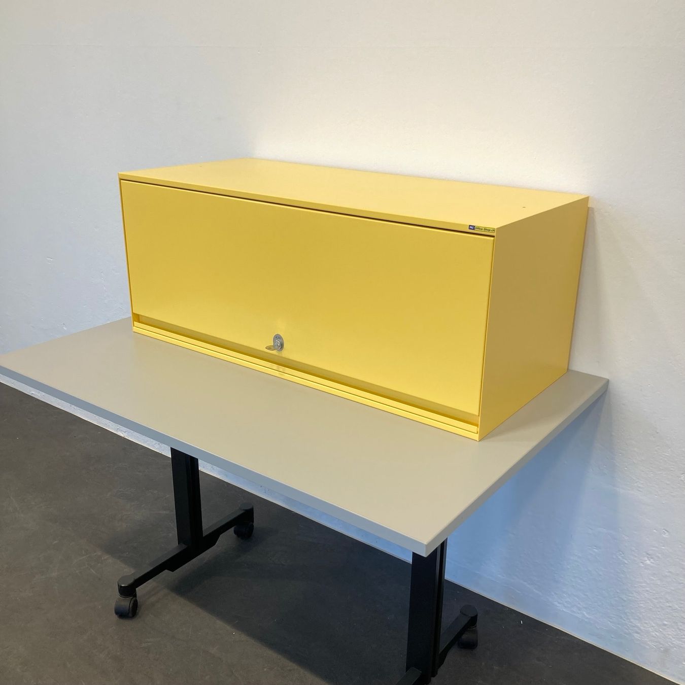 Lista Armadi: Lista Office LO Locker Modul Hellgelb mit Schlüssel – Usato da Schönenwerd venduto da mcofficeshop 4