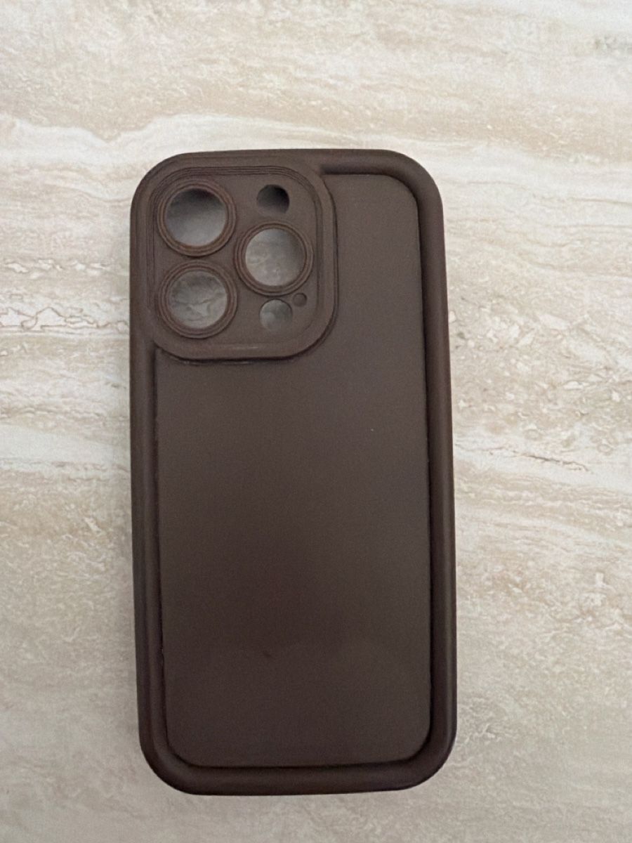 Apple Cover & Protezioni schermo: Stylish Brown iPhone 15 Pro Case - Great Condition! – Nuovo (secondo la descrizione) da Paradiso venduto da Ixaya.studio