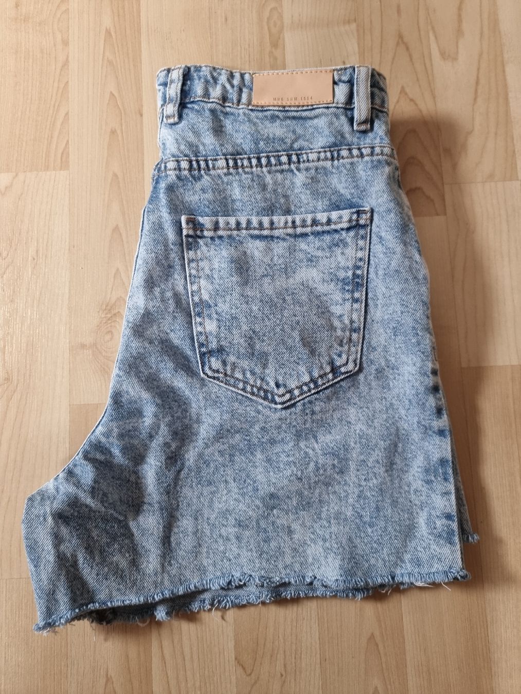 Mango Jeans: Mango Shorts Gr 38 – Gebraucht aus Interlaken von NataliiaS 2