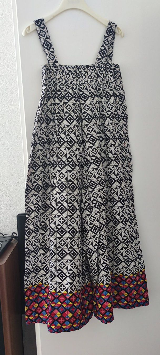 Tute: Sommer Jumpsuit mit grafischem Print – Nuovo (secondo la descrizione) da Rüti ZH venduto da Happynong