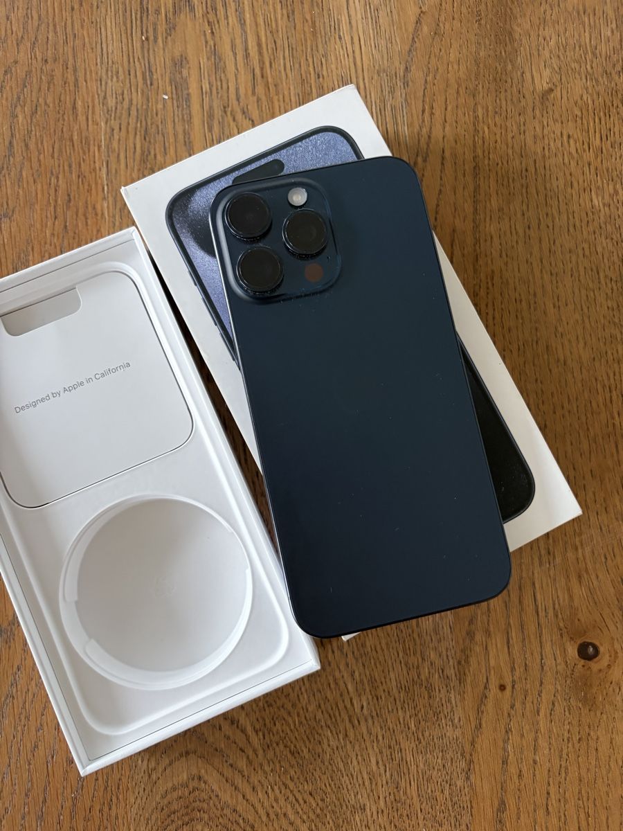 Apple Telefoni cellulari / Smartphones: iPhone 15 Pro Max Blue Titanium 256GB – Usato da Zürich venduto da JAGD-bikes 2