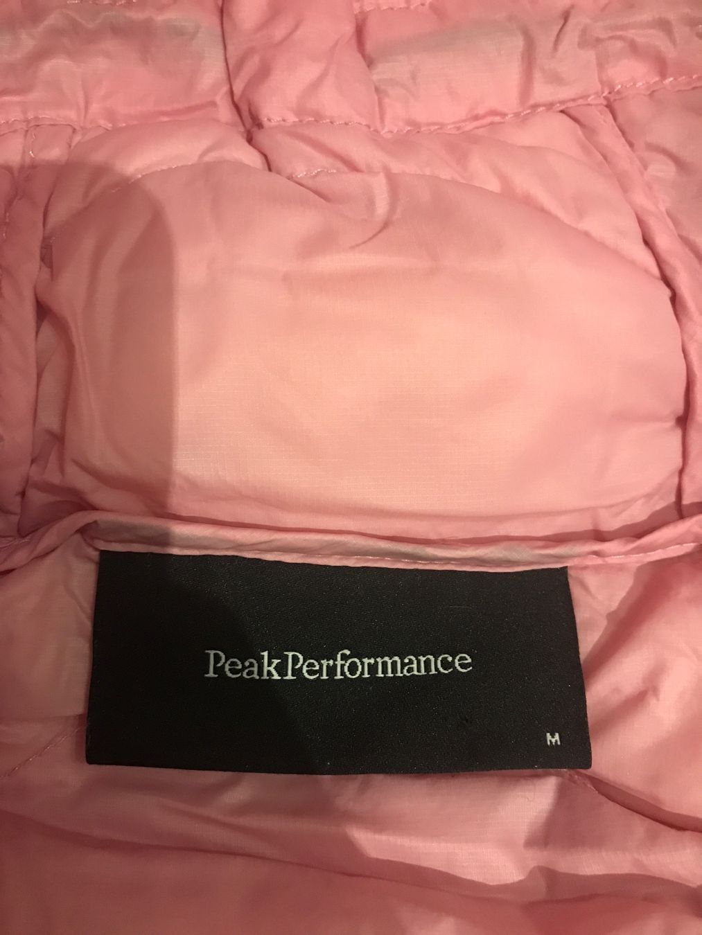 Peak Performance Jacken: Jacke Peak Performance Helium Daunen Gr. M – Gebraucht aus Affoltern am Albis von var_658p 5