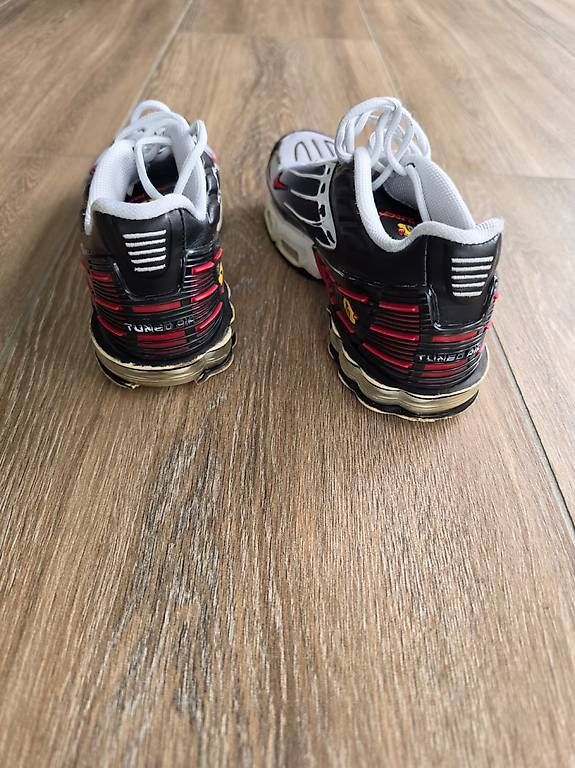 Scarpe da uomo: Nike TN Schuhe – Usato da Pfäffikon ZH venduto da gattomatto 1