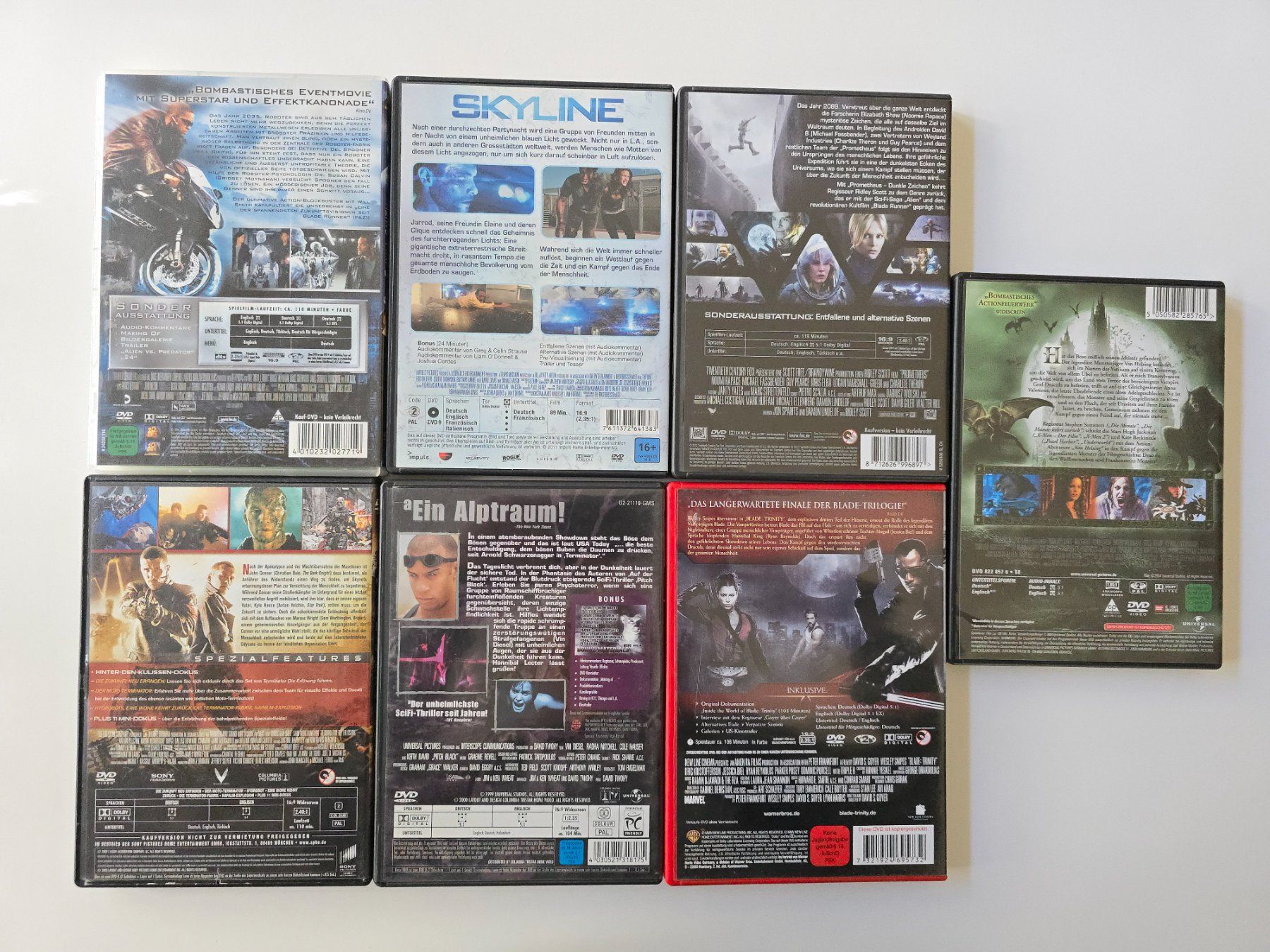 Tutti i DVDs: 8 DVD Paket Science-Fiction/Vampire Filme – Usato da Dättlikon venduto da Wundertuete_ 1