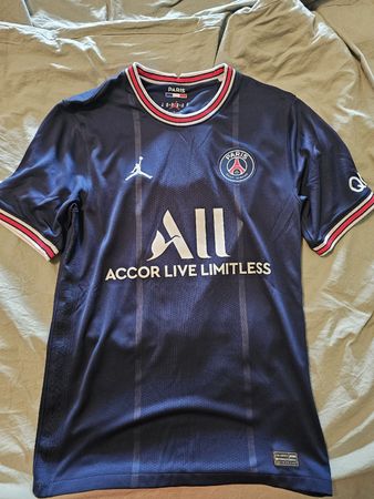 PSG Heimtrikot 2021/22 – Sergio Ramos #4 – Größe S 